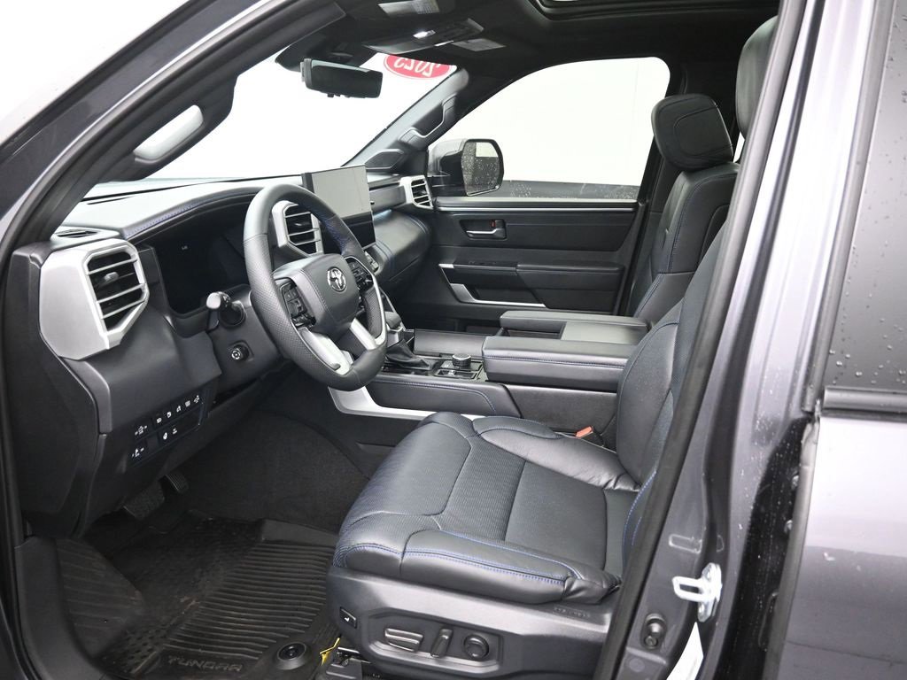 Used 2025 Toyota Tundra Platinum image 9