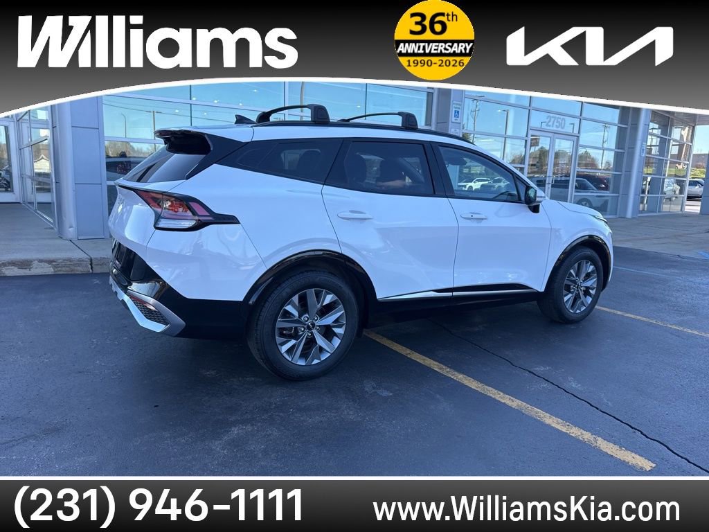 Used 2024 Kia Sportage SX image 3