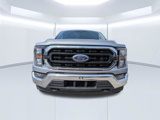 Used 2023 Ford F150 XLT w/ Trailer Tow Package image 9