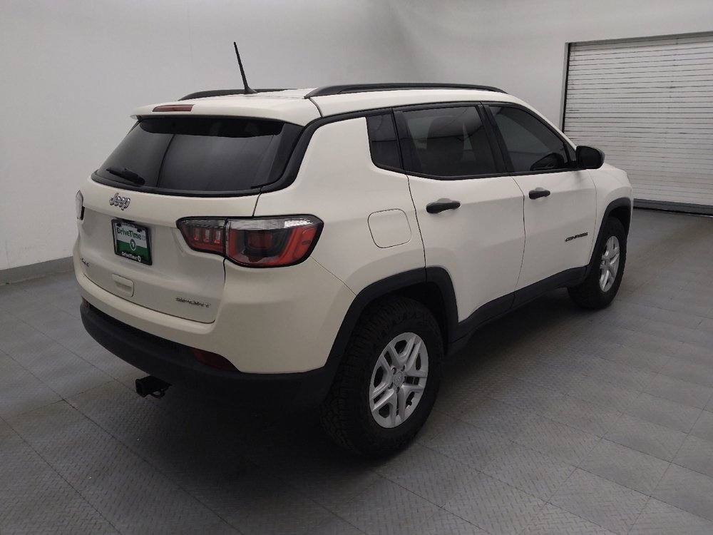 Used 2018 Jeep Compass Sport image 9