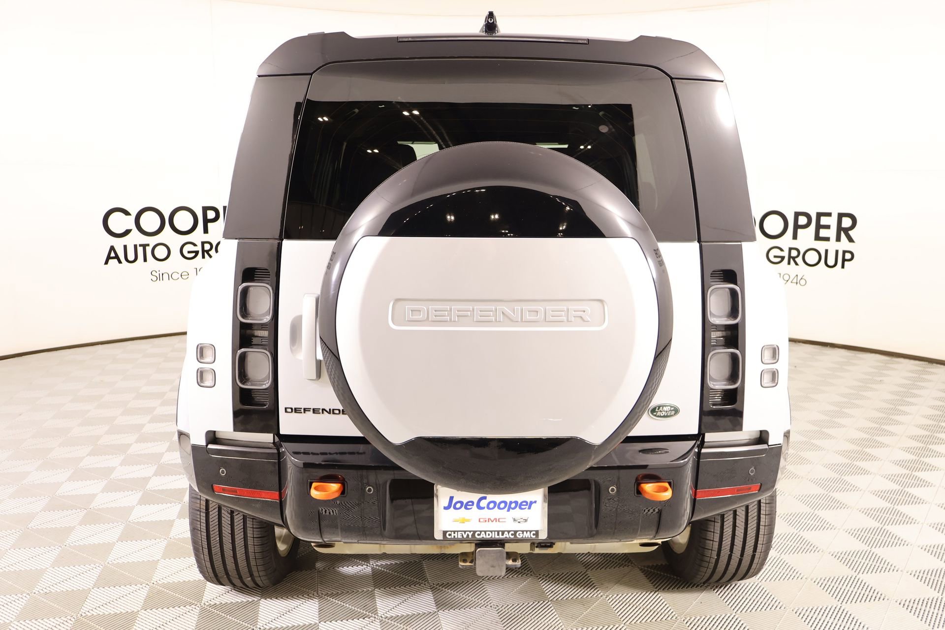 Used 2023 Land Rover Defender 110 X image 22