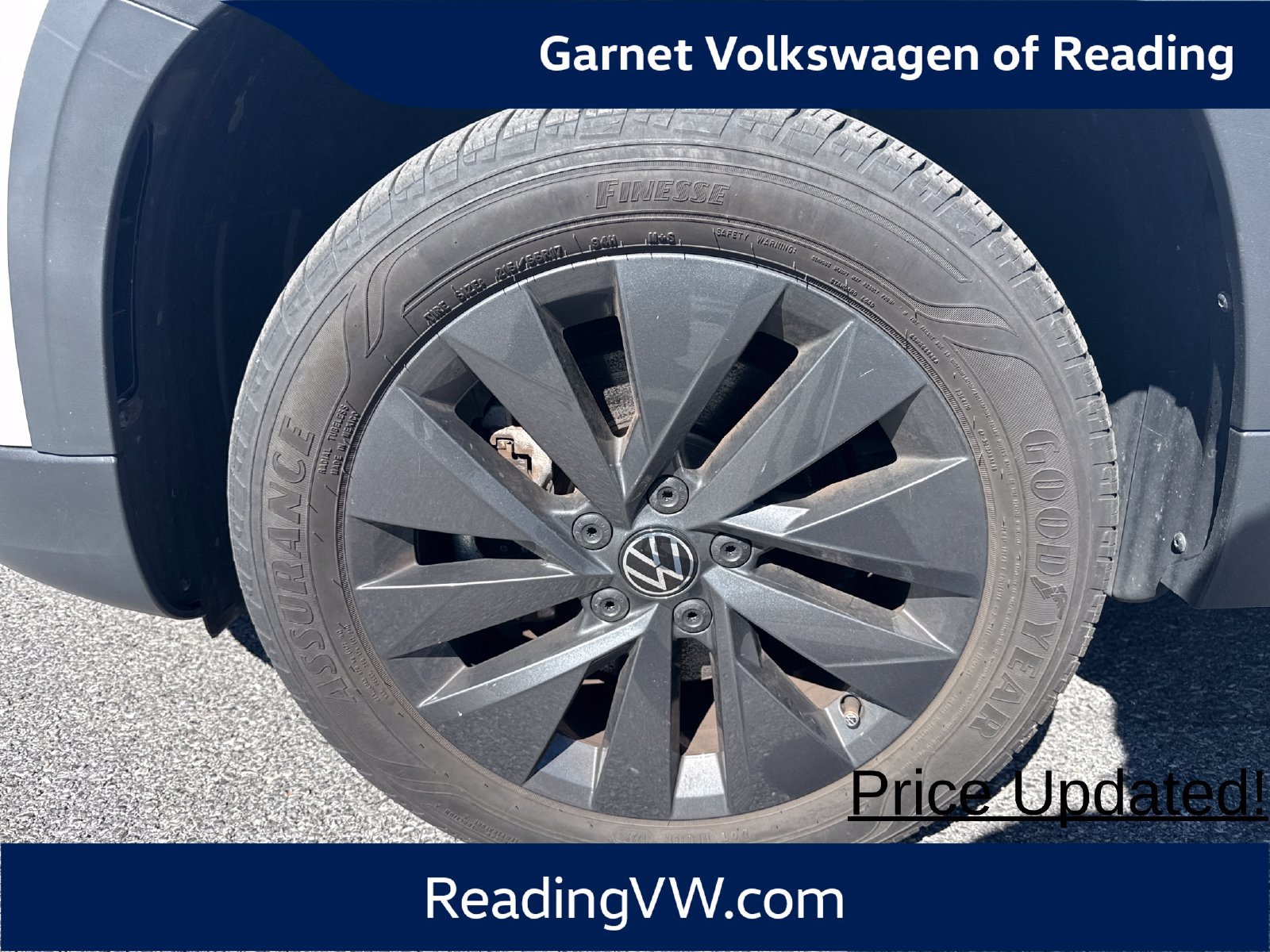 Used 2023 Volkswagen Taos S FWD image 9