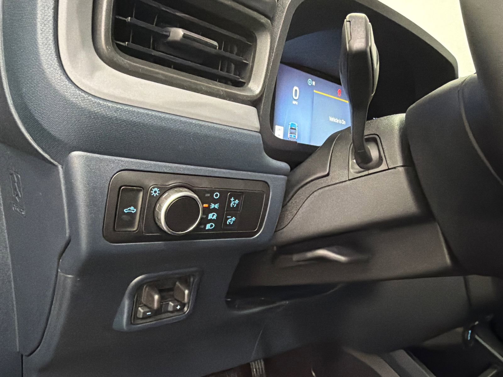 New 2026 Ford Maverick Lariat w/ Black Appearance Package image 31