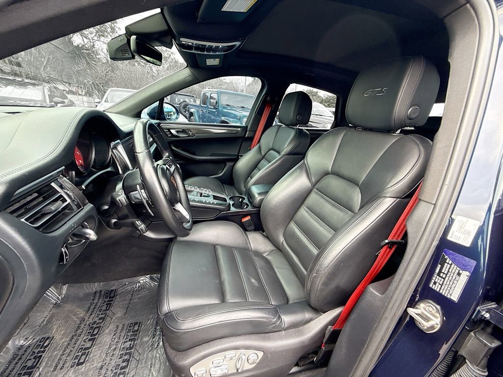 Used 2021 Porsche Macan GTS image 23