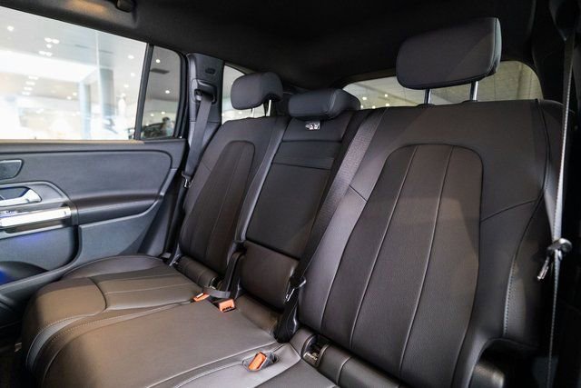New 2026 Mercedes-Benz GLB 250 4MATIC image 30