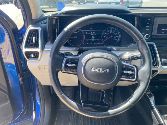 Used 2022 Kia Sorento SX image 11