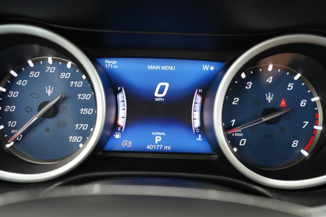 Used 2019 Maserati Ghibli S Q4 AWD/4WD image 28