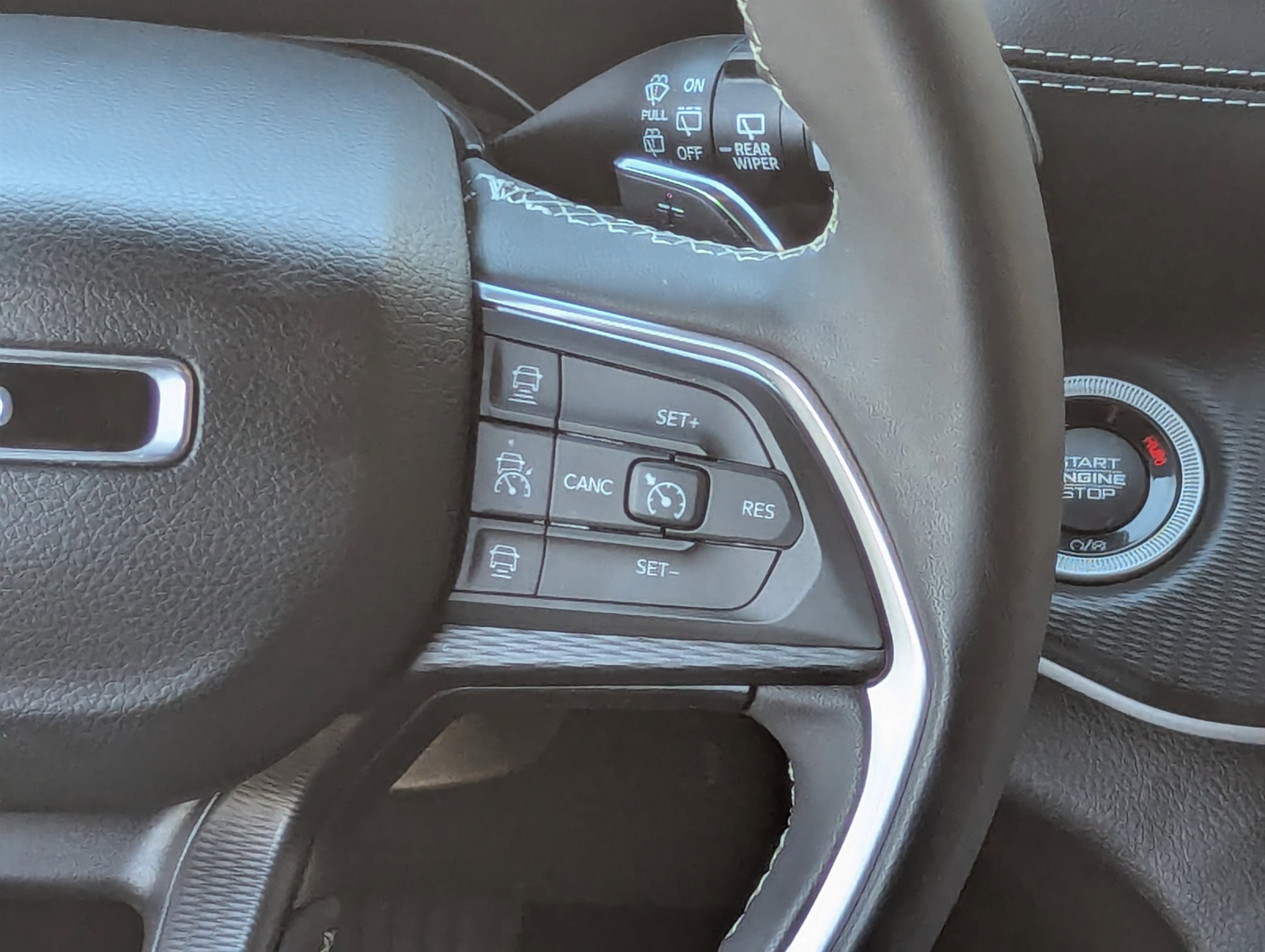 Used 2023 Jeep Grand Cherokee Altitude image 18