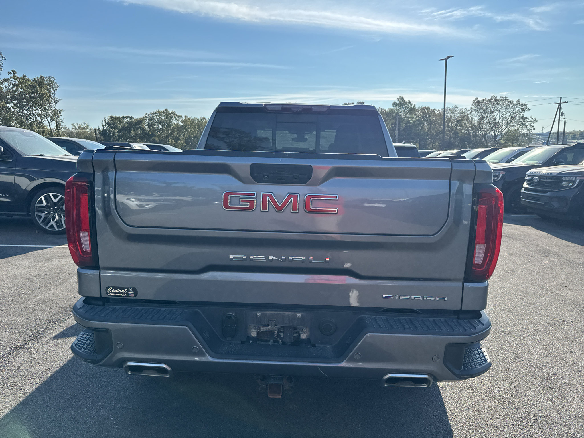 Used 2021 GMC Sierra 1500 Denali w/ Denali Ultimate Package AWD/4WD image 6