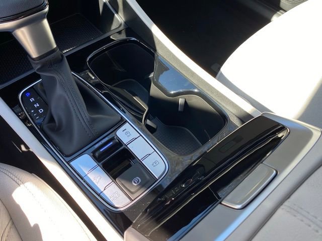 Used 2025 Hyundai Tucson SE image 19