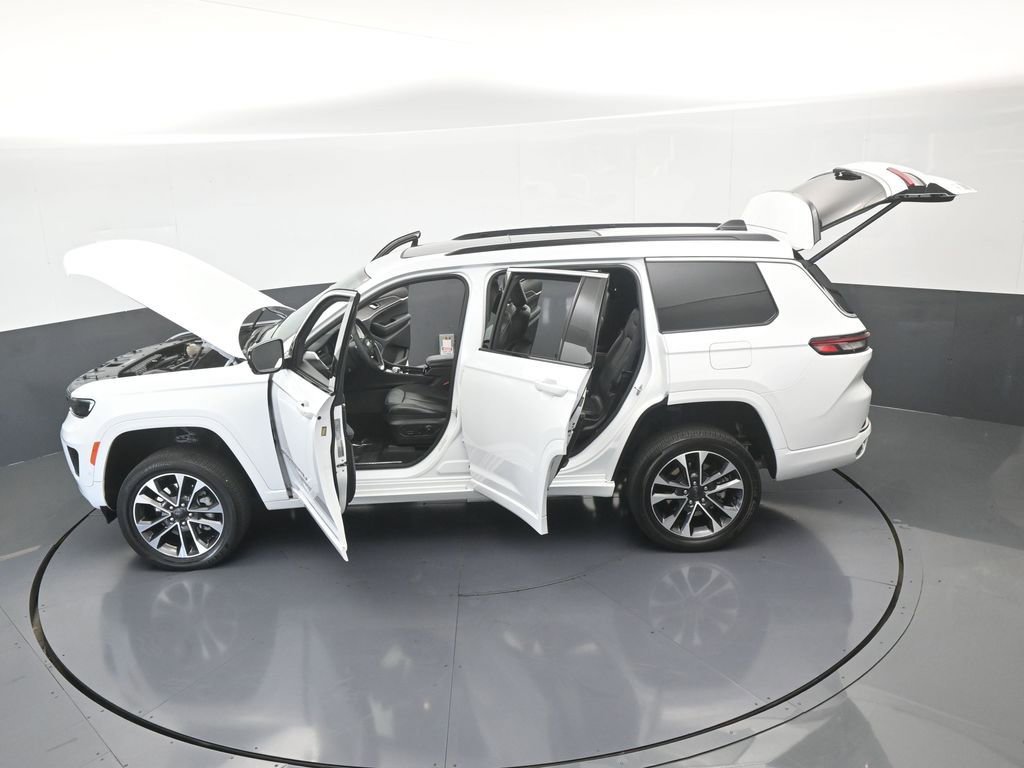 Used 2024 Jeep Grand Cherokee L Overland image 70