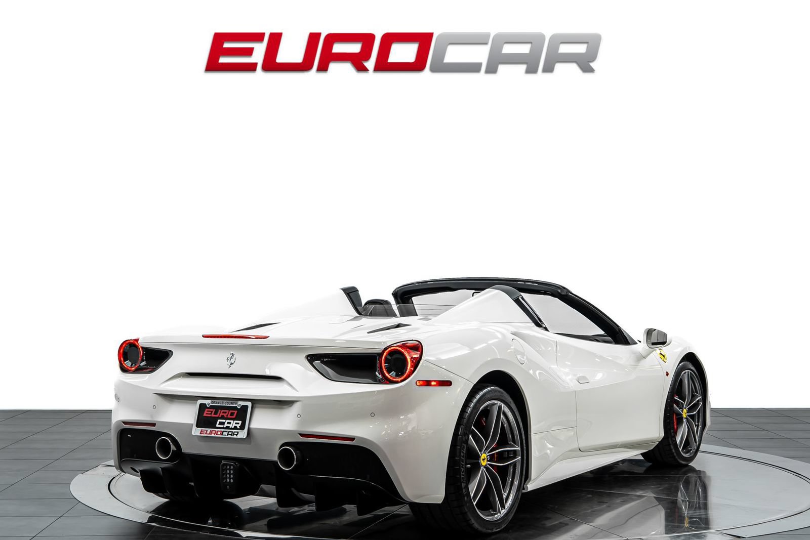 Used 2019 Ferrari 488 Spider RWD image 6