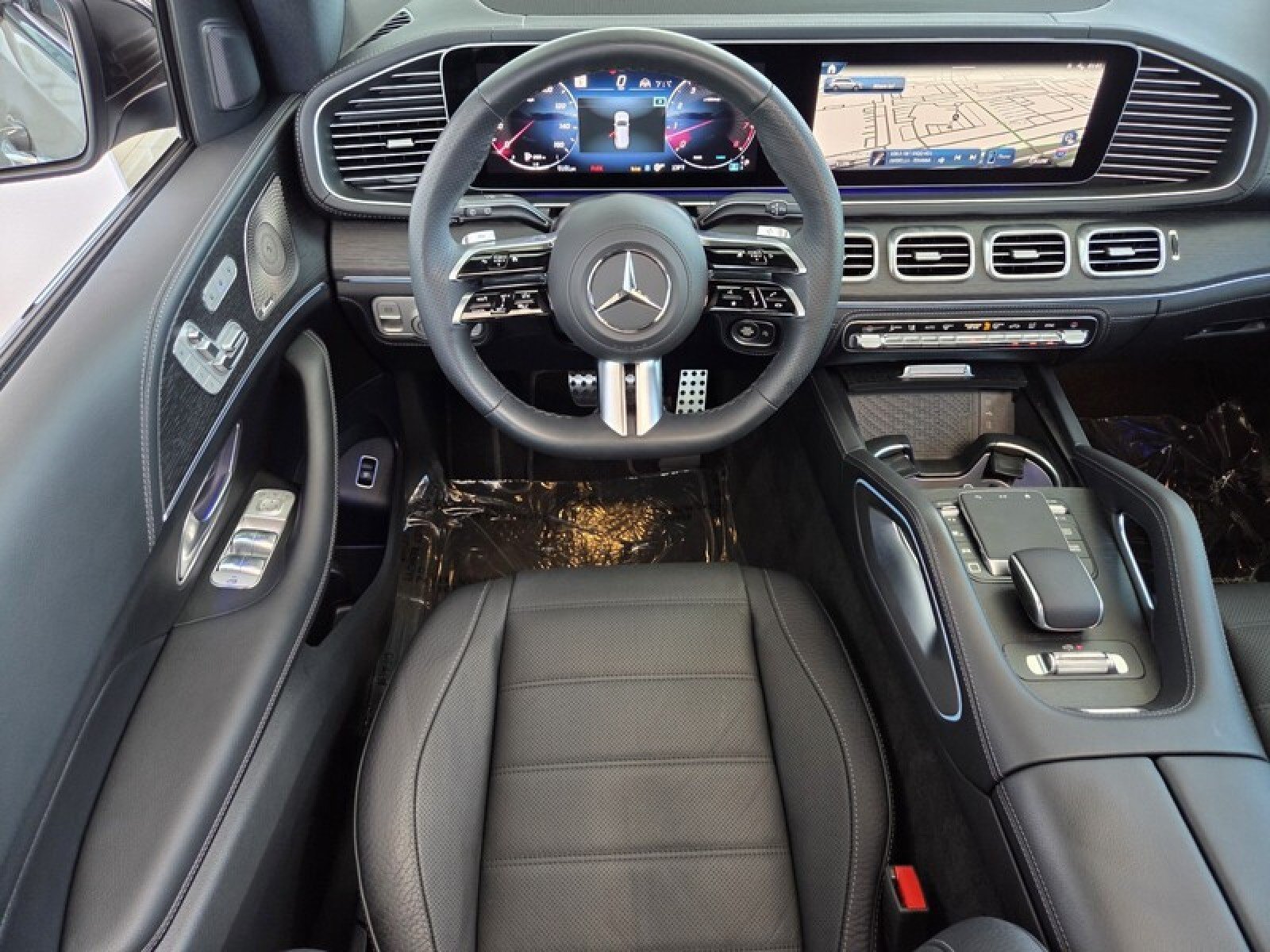 Certified 2026 Mercedes-Benz GLS 580 4MATIC image 17