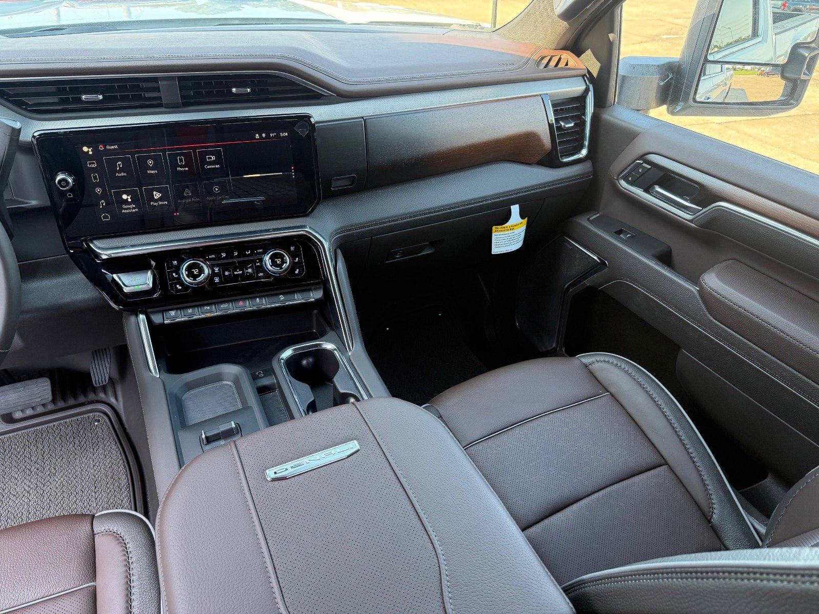 New 2025 GMC Sierra 2500 Denali w/ Denali Reserve Package image 19