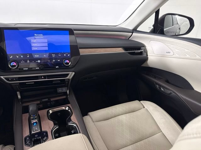 Used 2024 Lexus RX 350 AWD w/ Convenience Package image 34