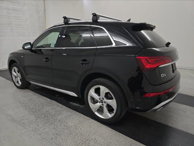 Used 2022 Audi Q5 2.0T Prestige w/ Prestige Package image 4