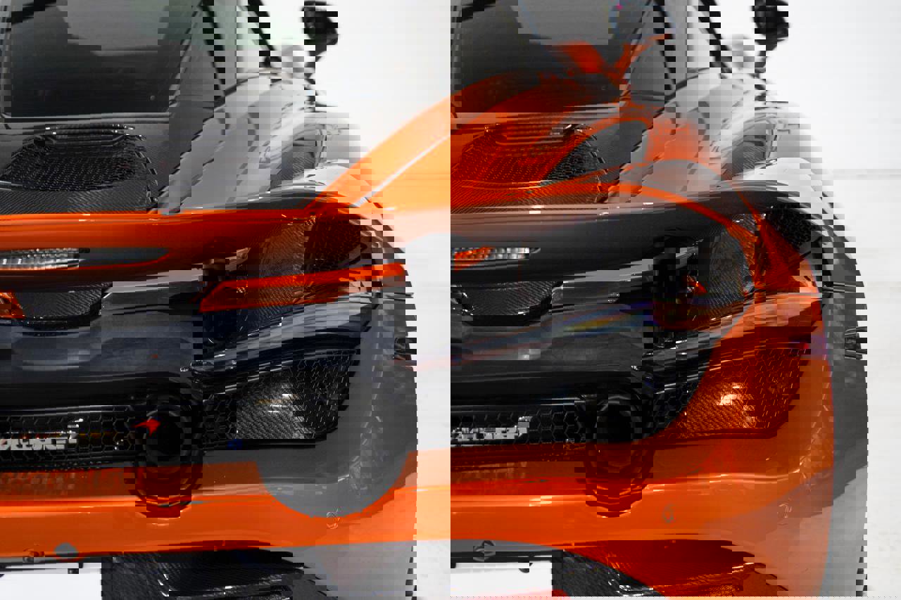 Used 2018 McLaren 720S Performance image 37