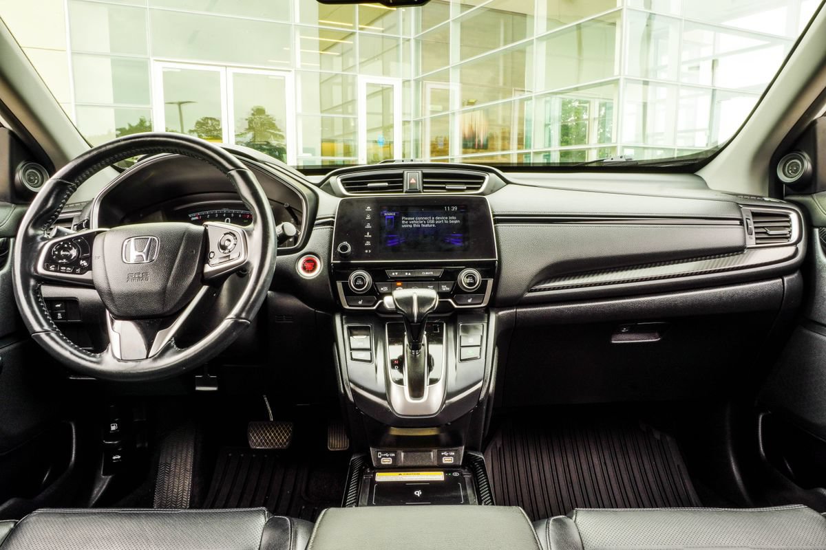 Used 2020 Honda CR-V Touring image 5