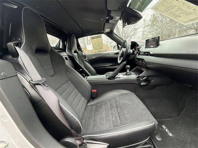 Used 2025 MAZDA MX-5 Miata RF Club image 27