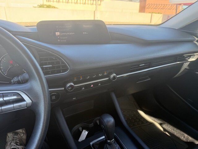 Used 2021 MAZDA MAZDA3 s FWD image 17