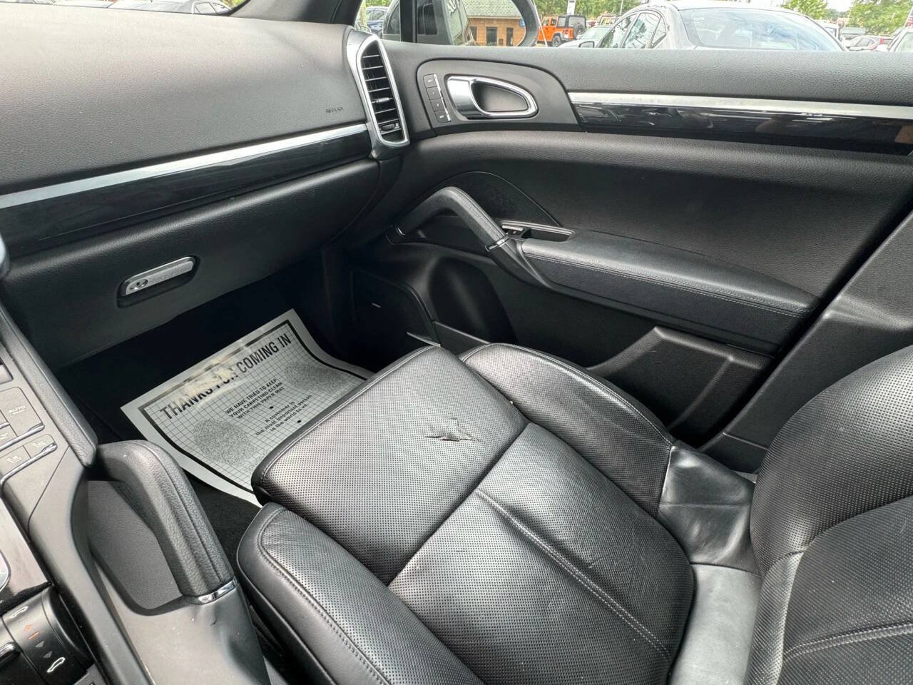 Used 2012 Porsche Cayenne S AWD/4WD image 33