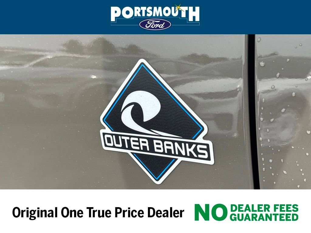 New 2026 Ford Bronco Outer Banks w/ Black Appearance Package AWD/4WD image 31