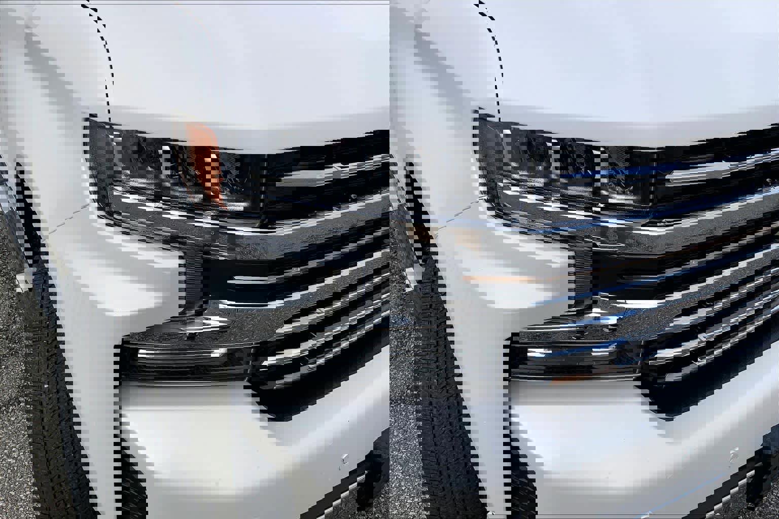 Used 2020 Chevrolet Silverado 1500 High Country w/ Technology Package image 26