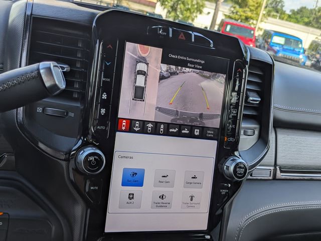 Used 2024 RAM 2500 Limited image 37