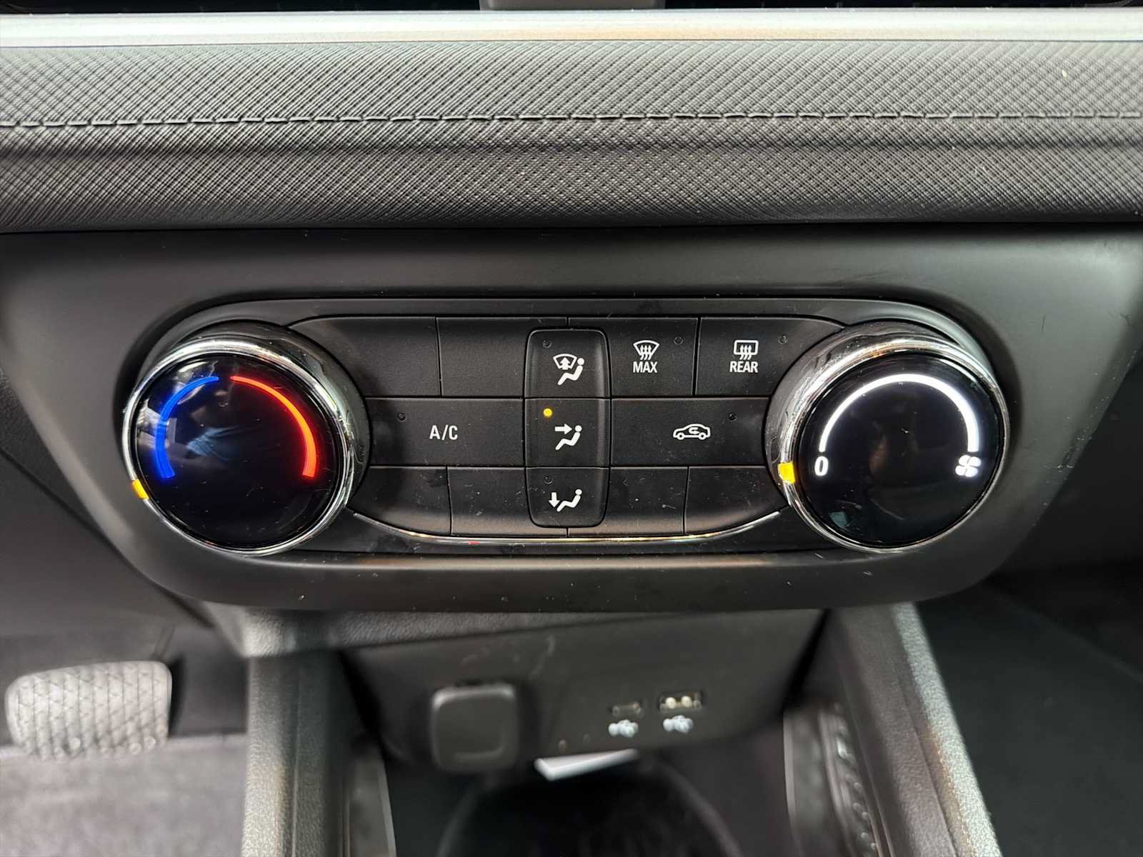Certified 2024 Chevrolet TrailBlazer LS w/ LS Convenience Package AWD/4WD image 17