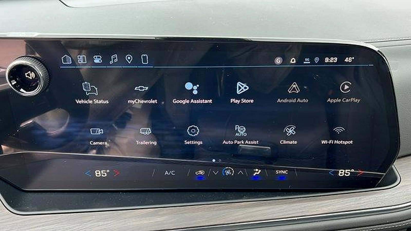 New 2026 Chevrolet Tahoe LS w/ LPO, Get Active Package image 23