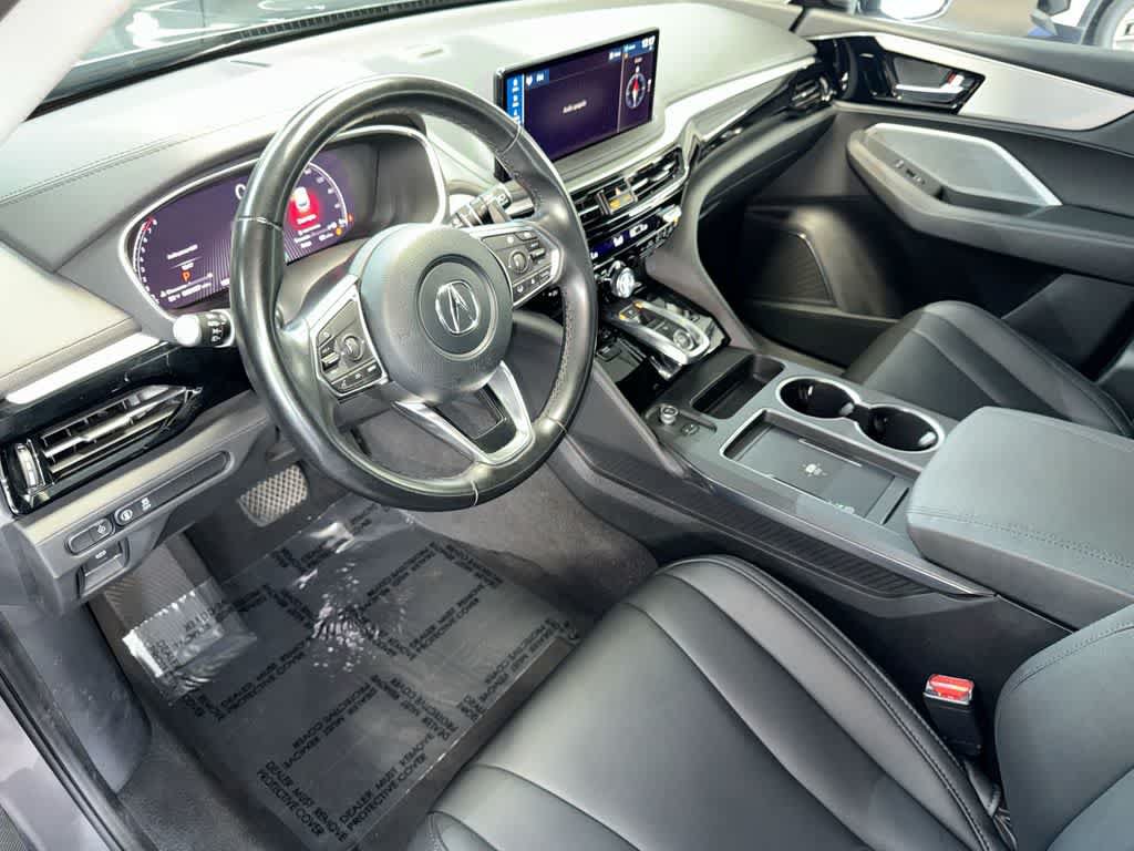 Used 2025 Acura MDX FWD image 13