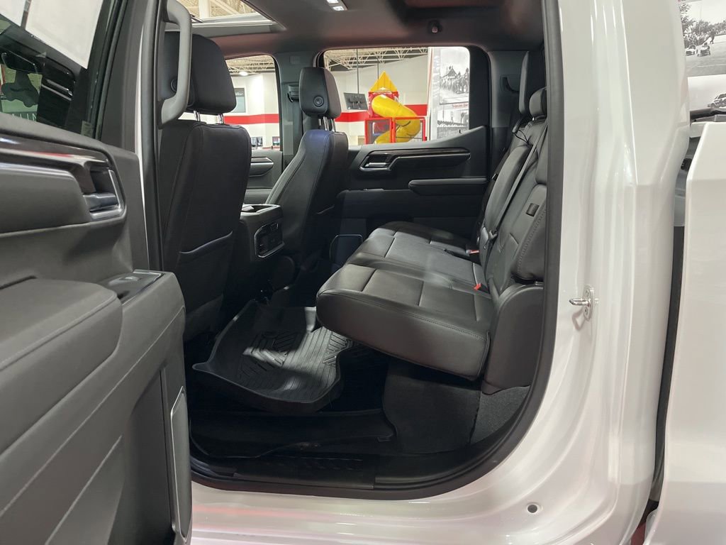 Certified 2022 Chevrolet Silverado 1500 LTZ w/ LTZ Premium Package image 12