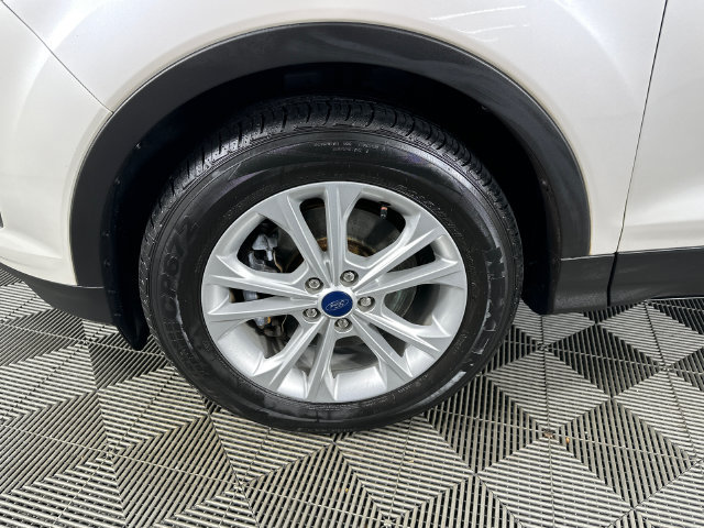 Used 2019 Ford Escape SEL AWD/4WD image 33