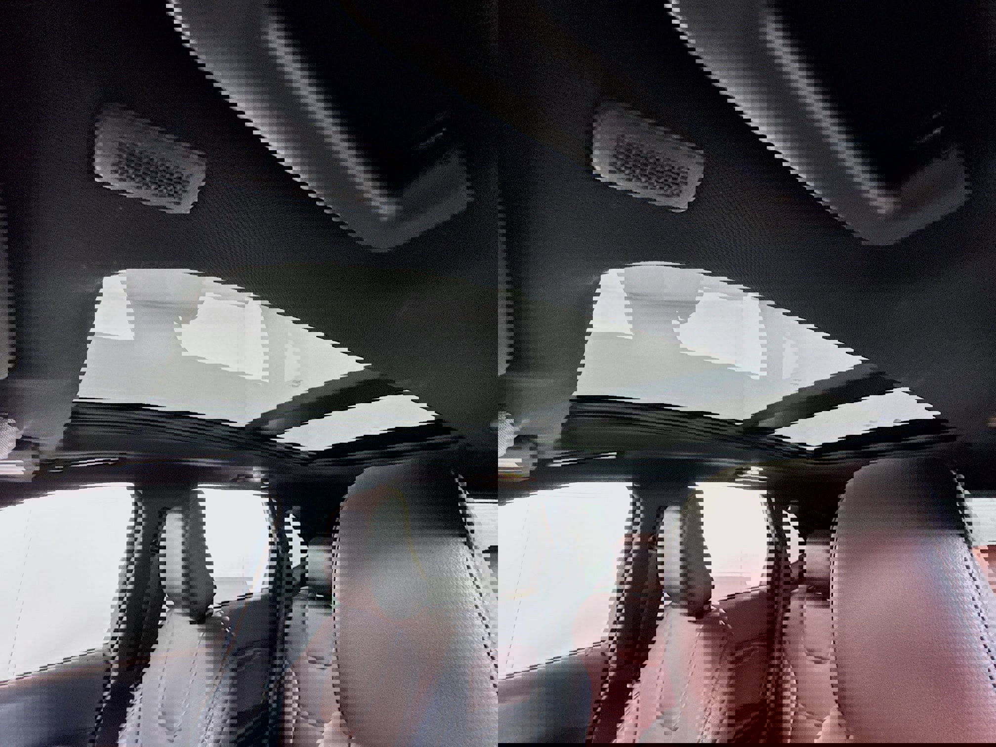 Used 2022 Ford Edge Titanium w/ Equipment Group 301A image 6