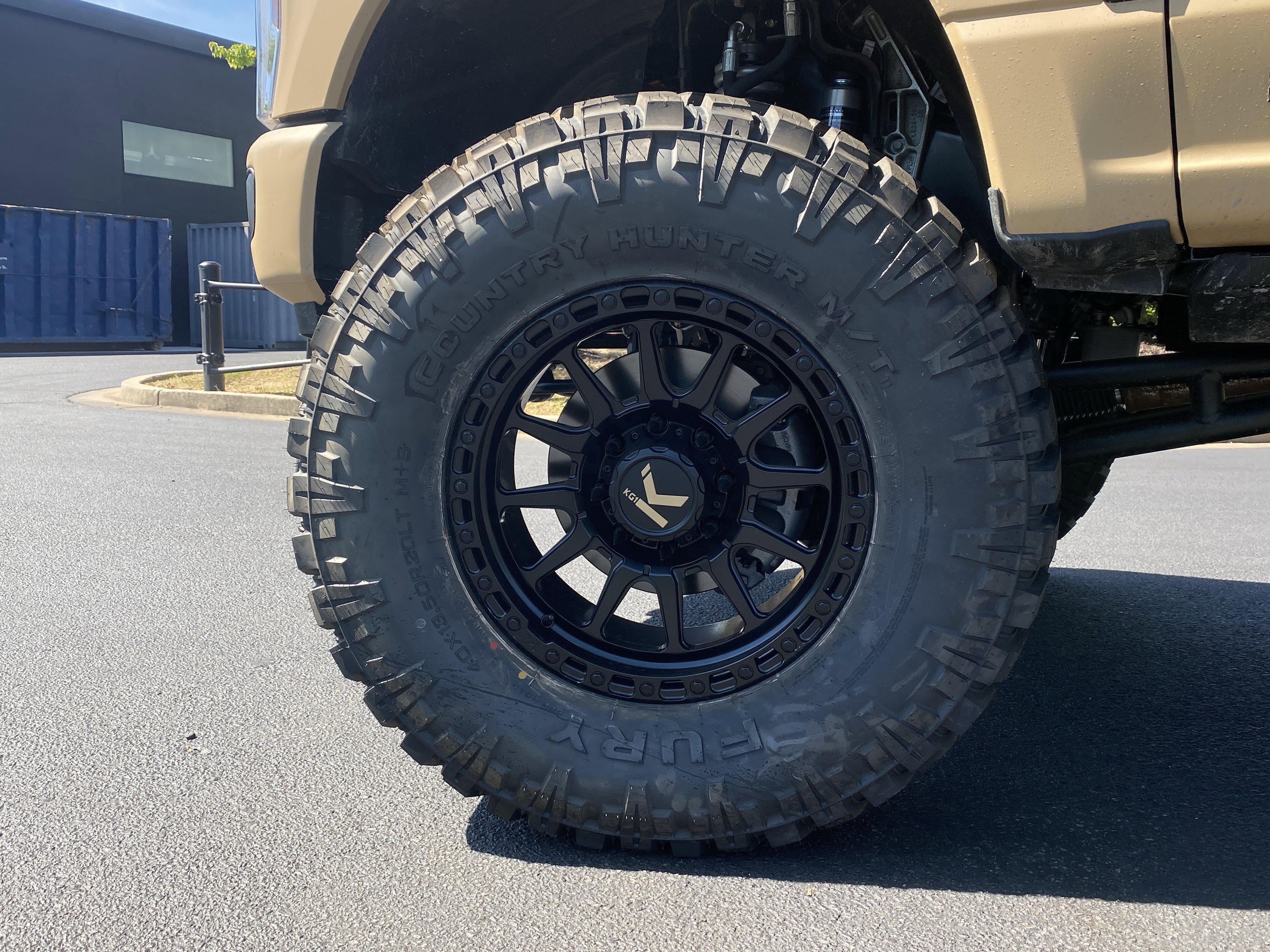 Used 2026 Ford F250 Platinum w/ Tremor Off-Road Package image 15