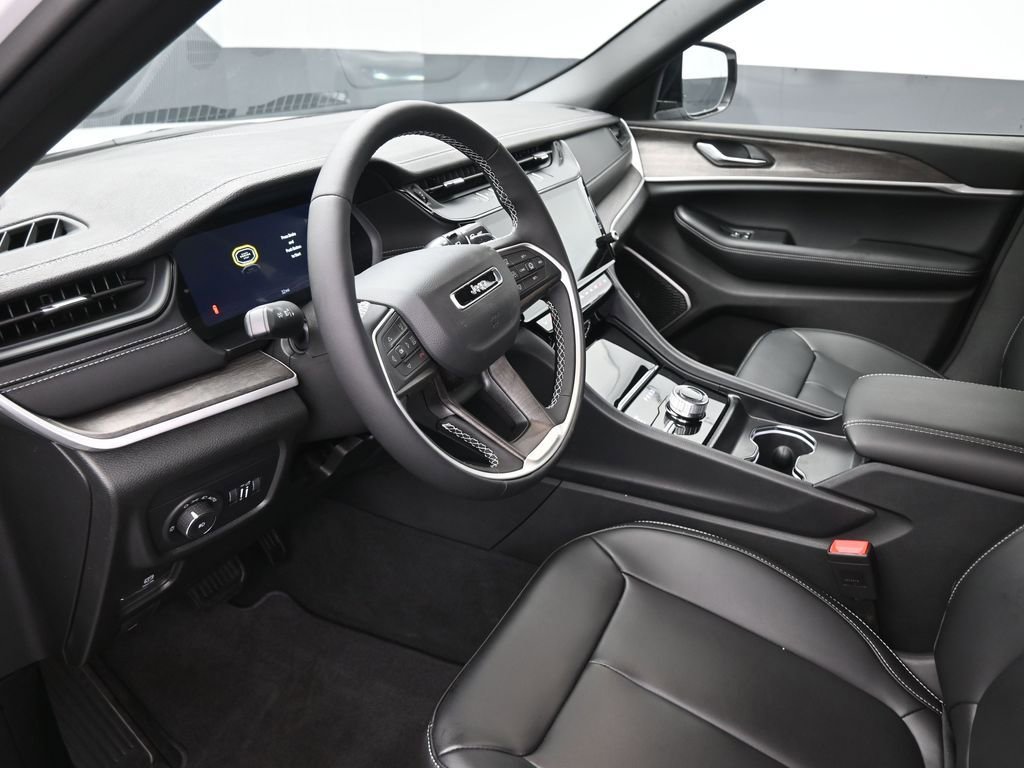 New 2026 Jeep Grand Cherokee Limited image 19