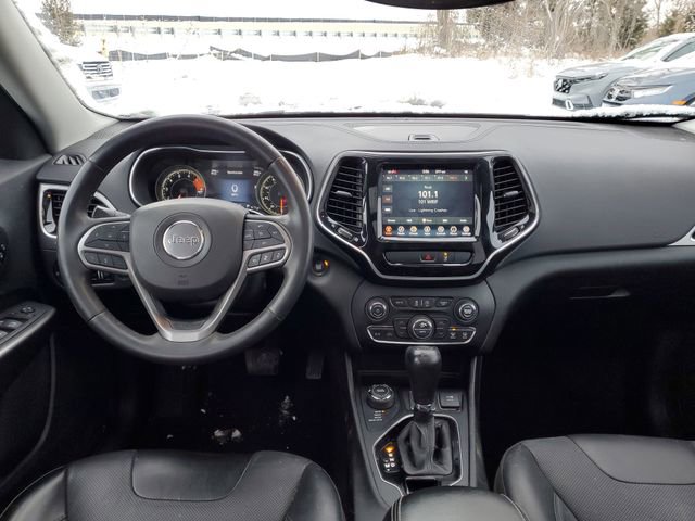 Used 2022 Jeep Cherokee Limited image 16