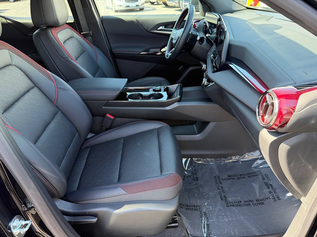Used 2026 Chevrolet Equinox RS FWD image 16