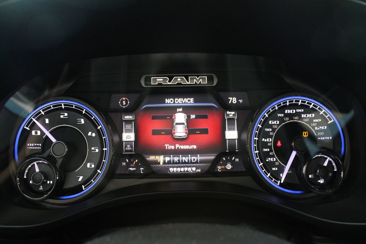 Used 2019 RAM 1500 Limited AWD/4WD image 12