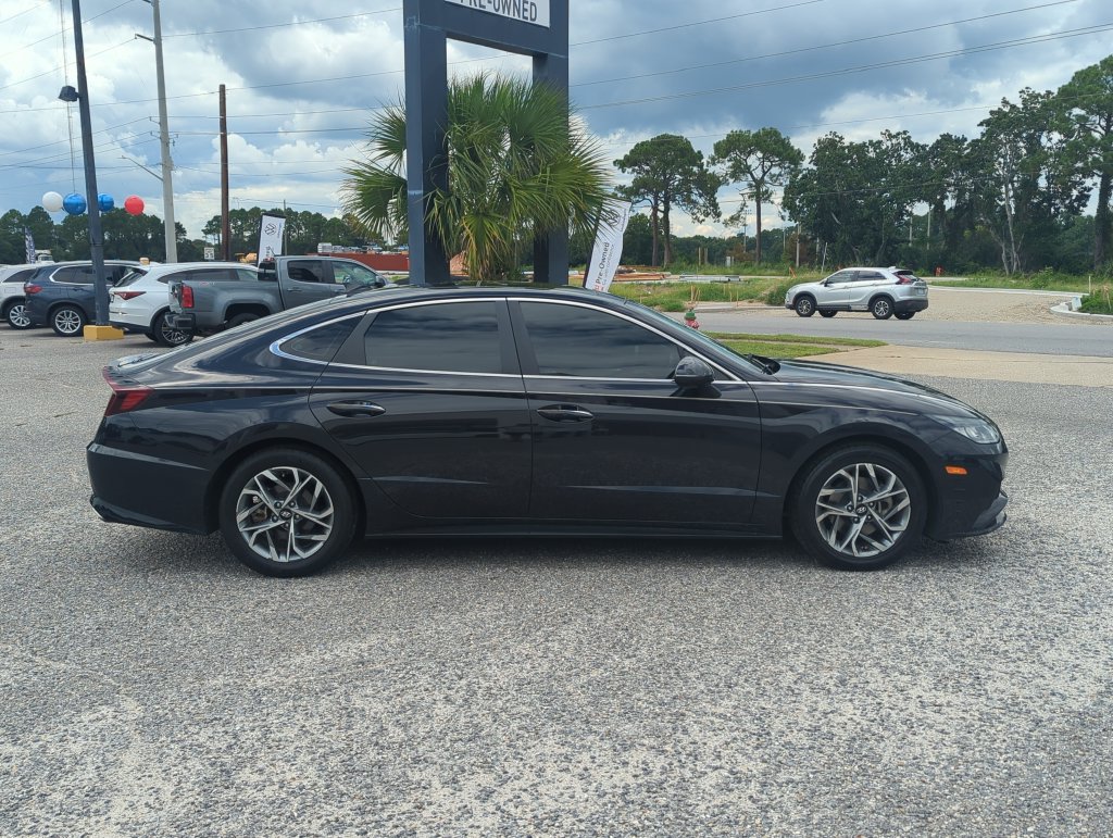 Used 2023 Hyundai Sonata SEL w/ Convenience Package FWD image 8