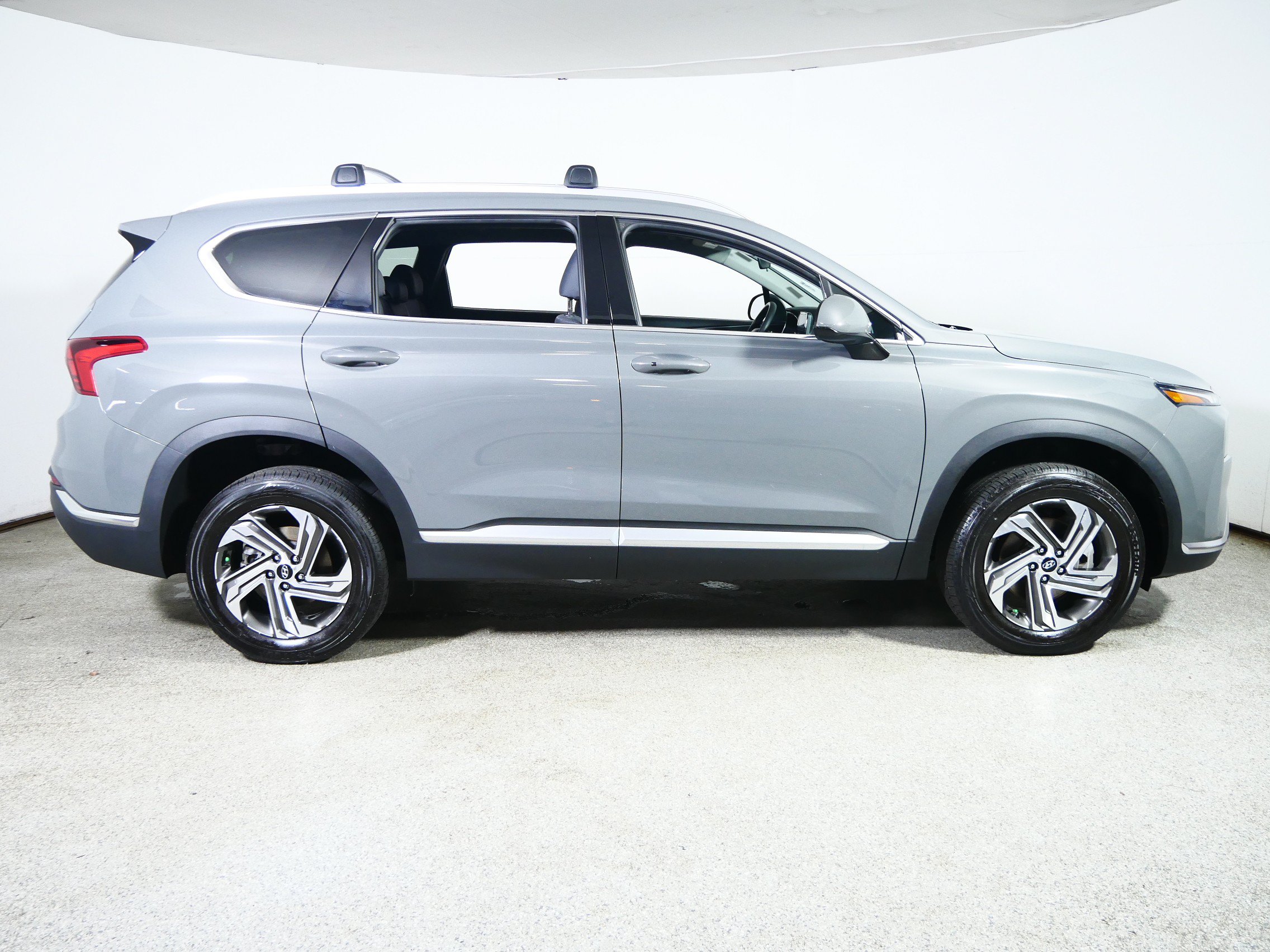 Used 2022 Hyundai Santa Fe SEL AWD/4WD image 8