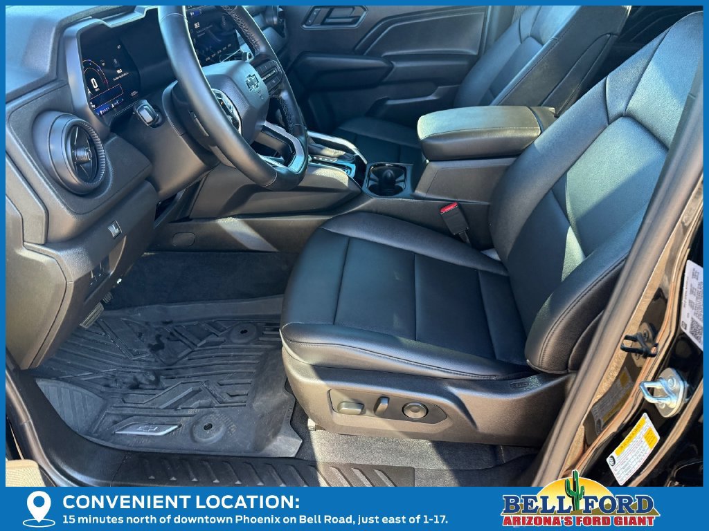 Used 2025 Chevrolet Colorado Trail Boss AWD/4WD image 20