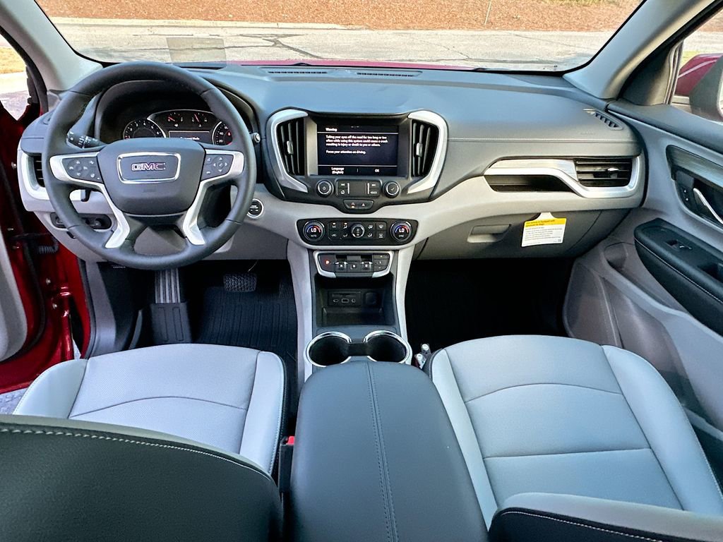 New 2024 GMC Terrain SLT w/ Tech Package FWD image 3
