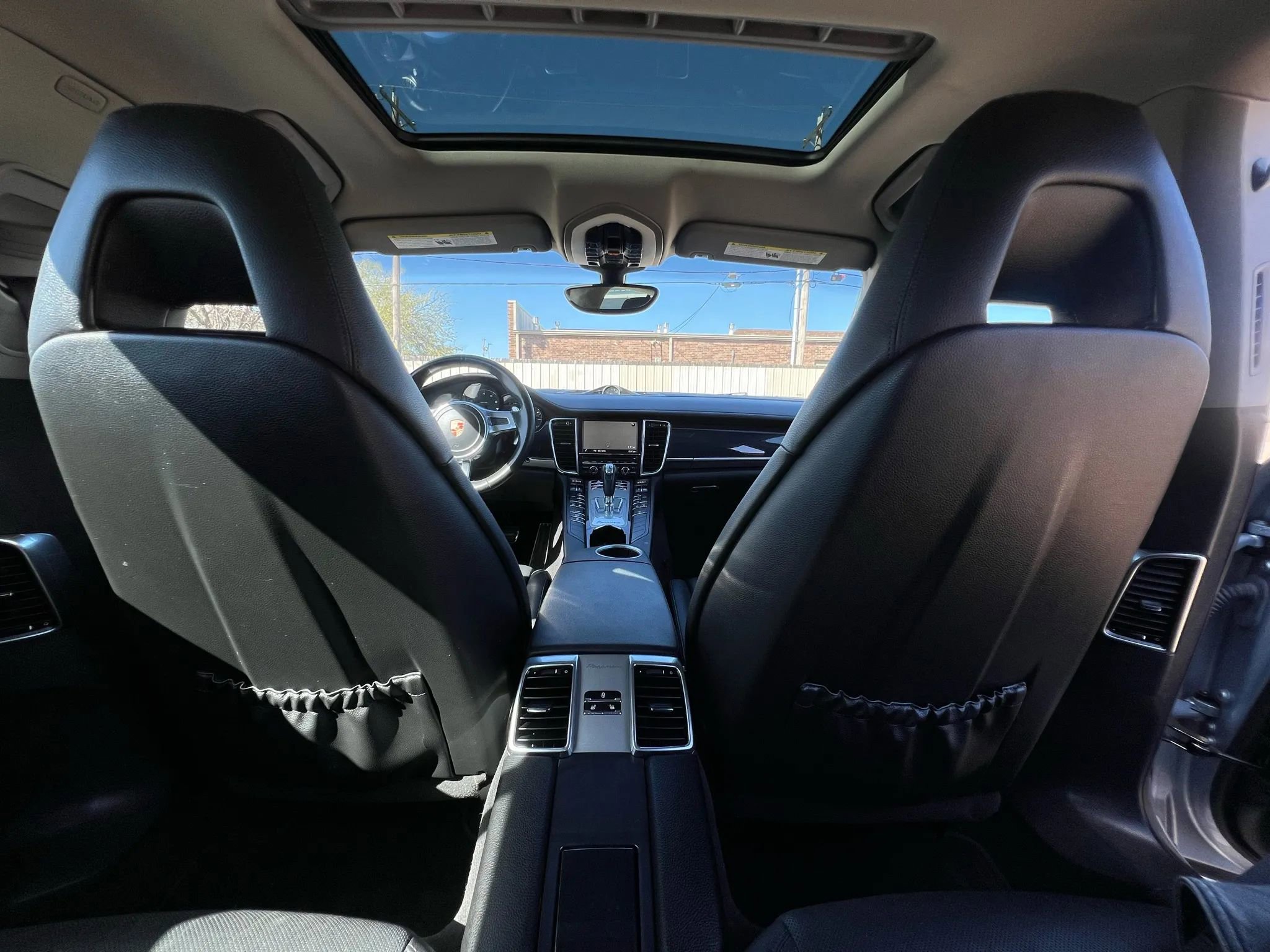 Used 2014 Porsche Panamera image 15