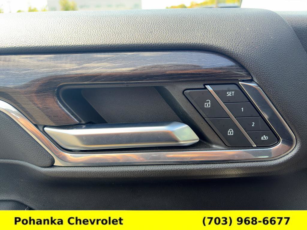 Used 2023 Chevrolet Silverado 1500 LTZ w/ Technology Package AWD/4WD image 19