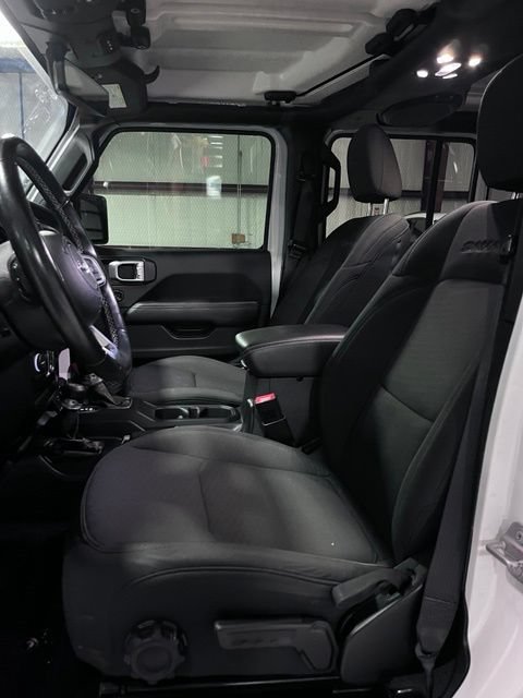 Used 2021 Jeep Wrangler Unlimited Sahara w/ Uconnect 4C Nav & Sound Group AWD/4WD image 15