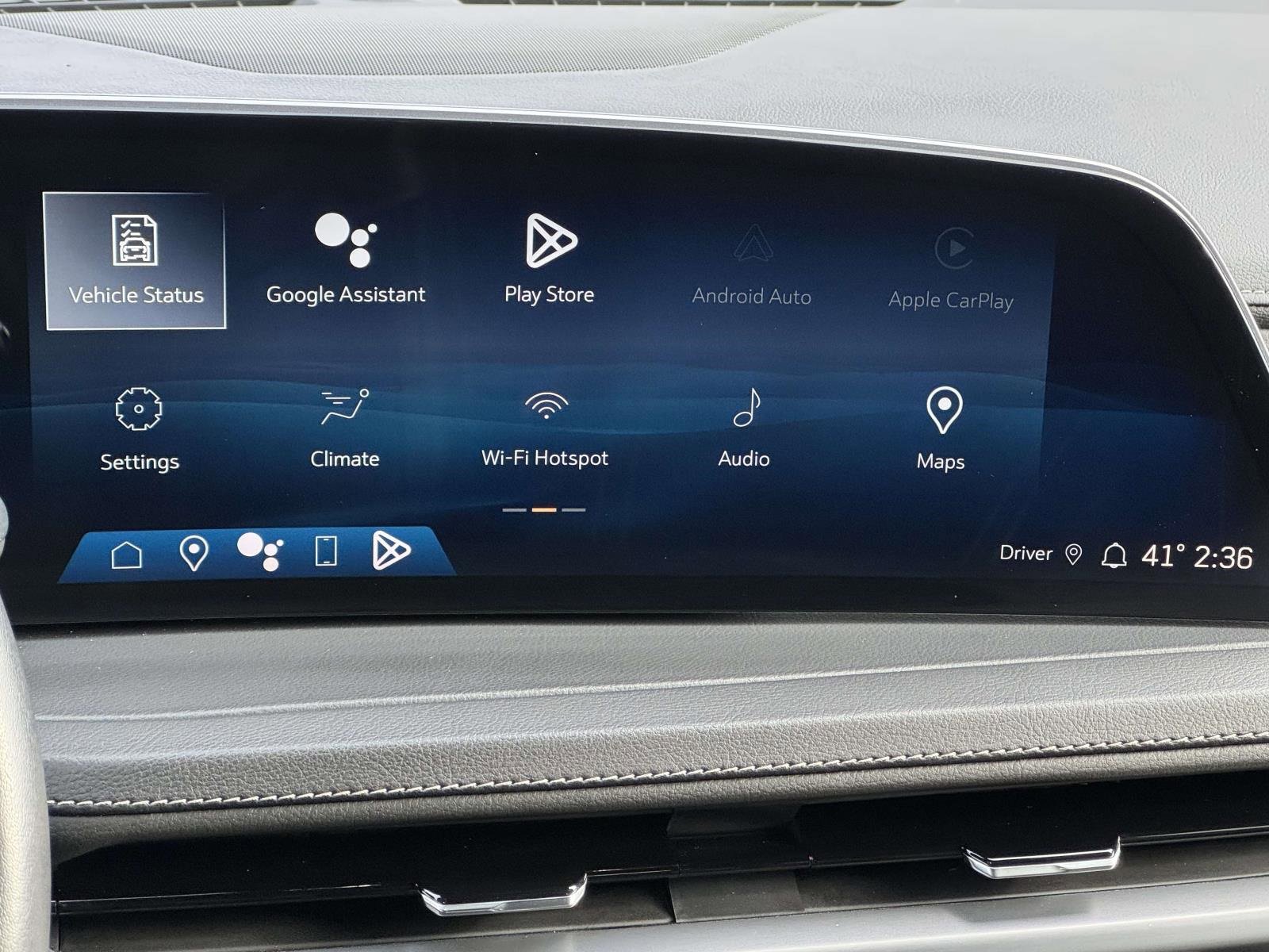 Used 2024 Cadillac XT4 Premium Luxury image 11