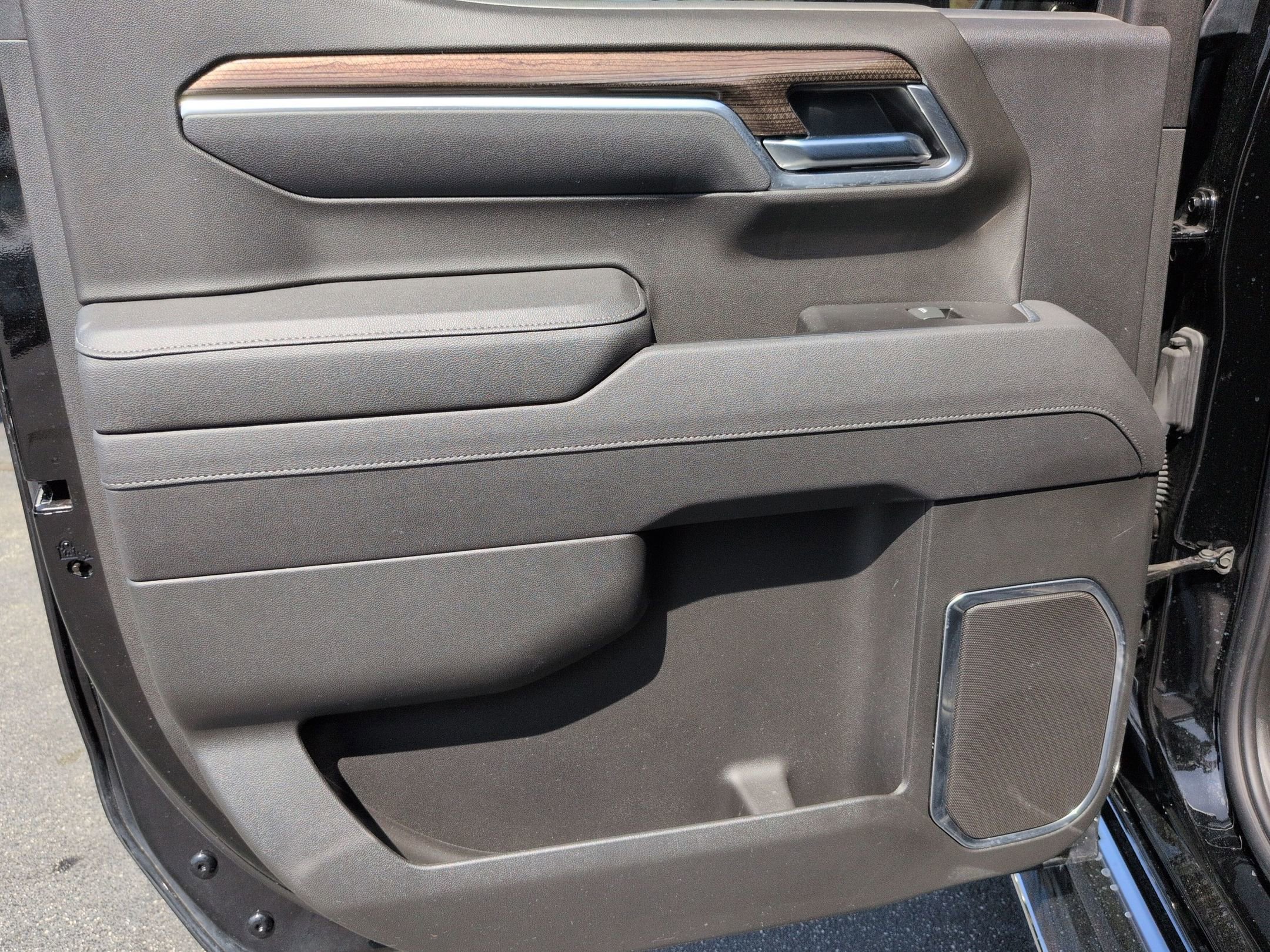 Certified 2025 Chevrolet Silverado 1500 RST w/ All Star Edition Plus image 28