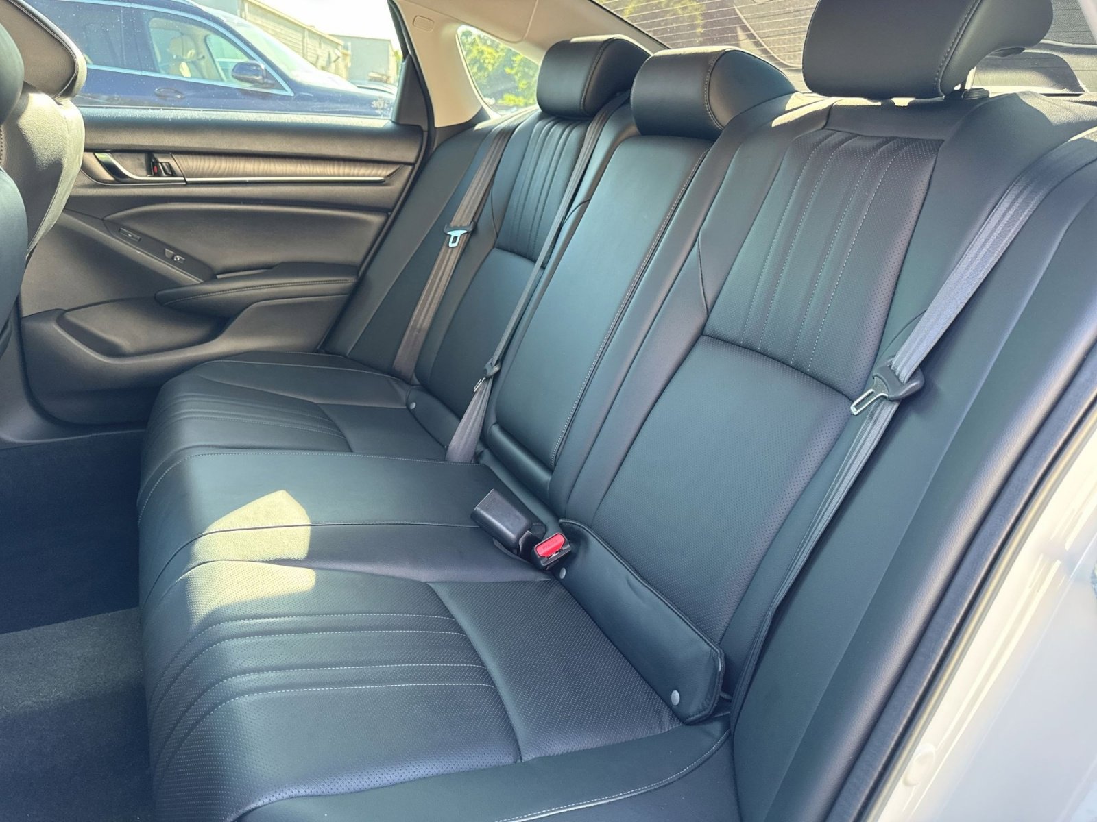 Used 2022 Honda Accord Touring image 25