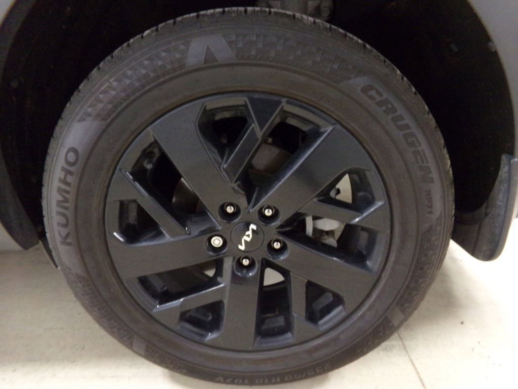 Used 2023 Kia Sorento S w/ Panoramic Sunroof Package image 33